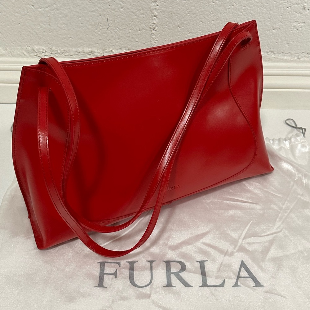 Vintage FURLA Smooth Red Leather Shoulder Bag